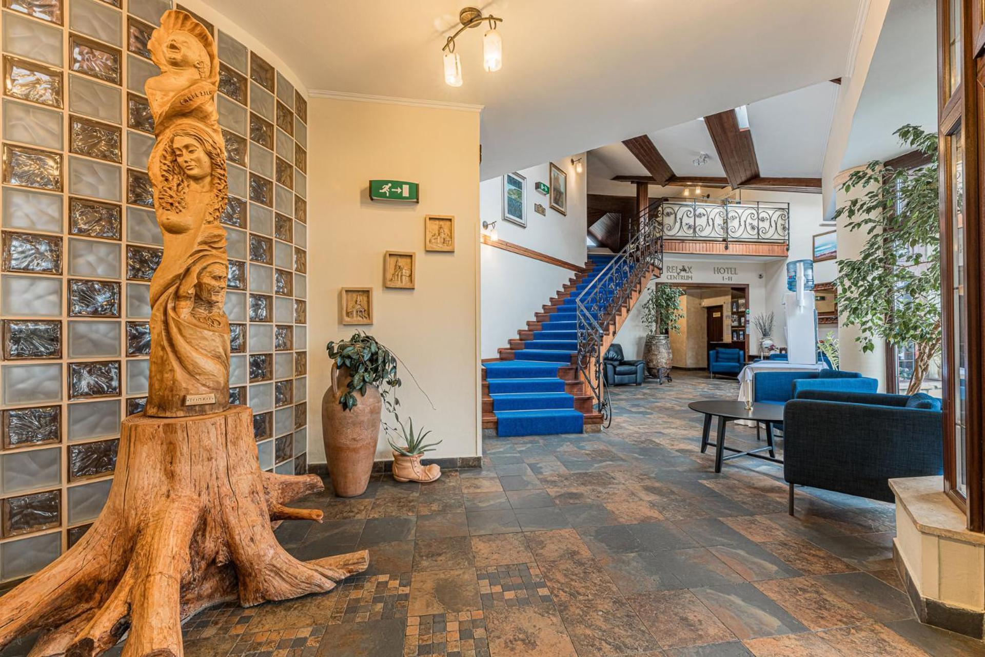 Hotel Amalia Nova Lesna Exterior photo